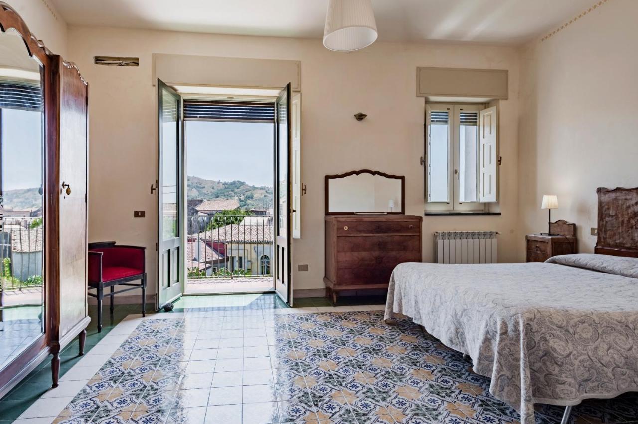 Gli Iris Apartments By Wonderful Italy Linguaglossa Kültér fotó